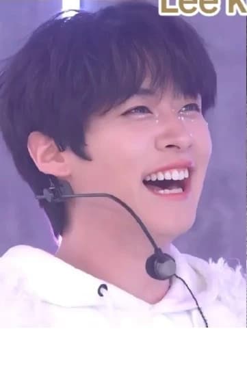 Lee know thumbnail