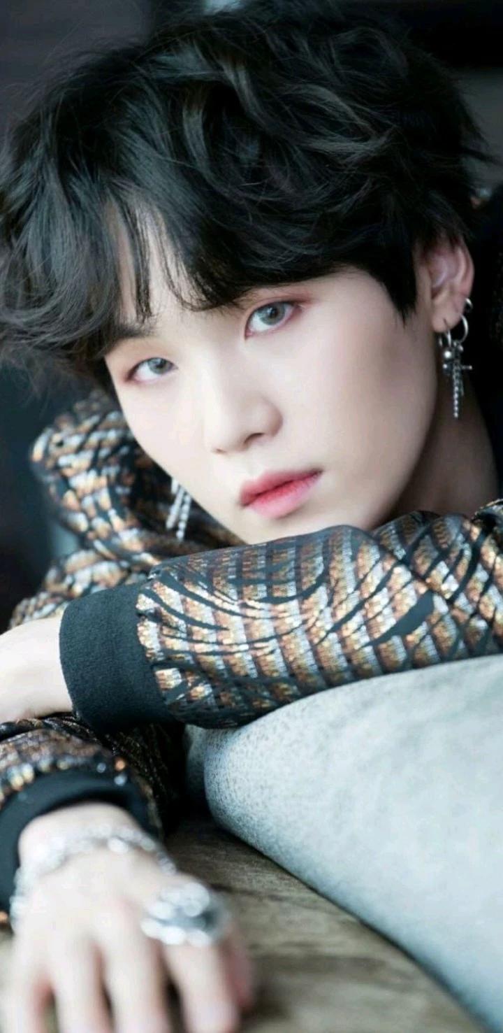 Suga thumbnail
