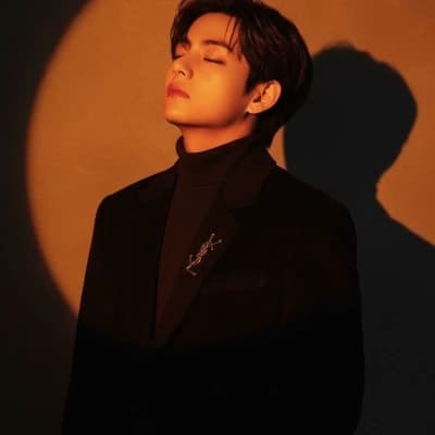 Kim taehyung  thumbnail