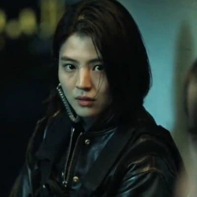 Yoon Ji-woo thumbnail