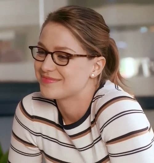 Kara danvers thumbnail
