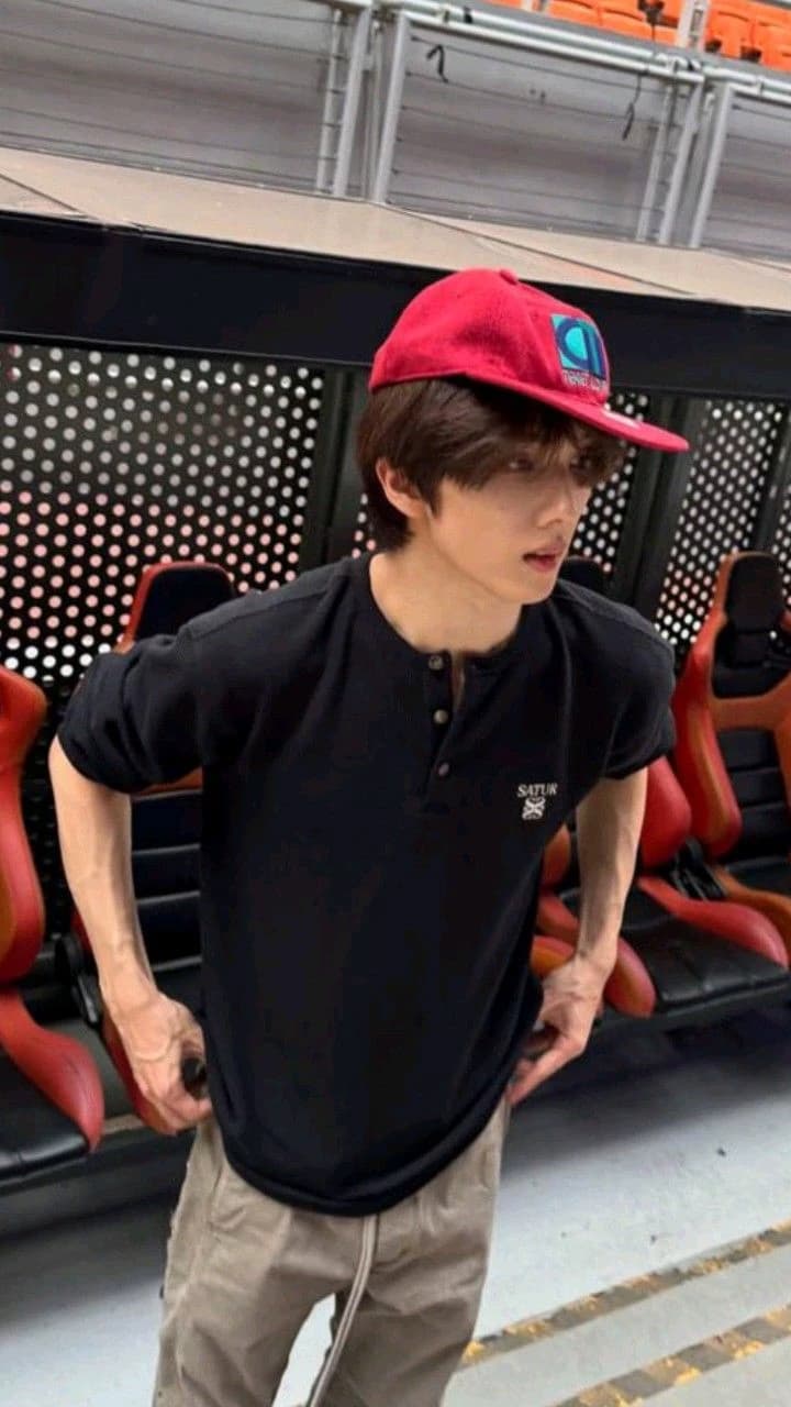 Park Jisung thumbnail