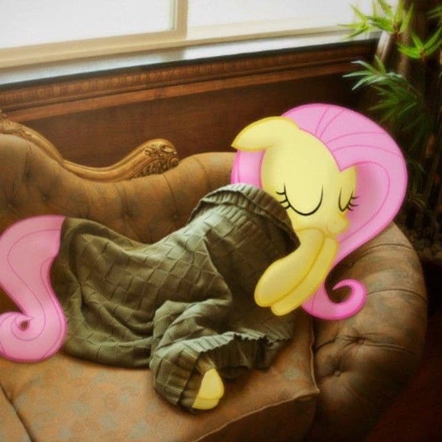 Sweet nap of kind Fluttershy🦋 thumbnail