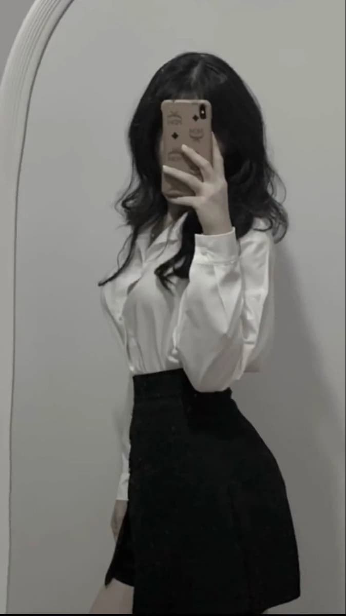 Precious thumbnail