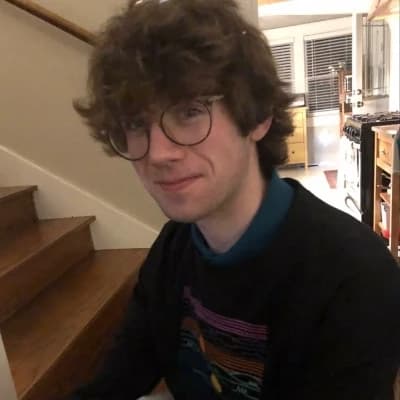 Charlie nerd thumbnail