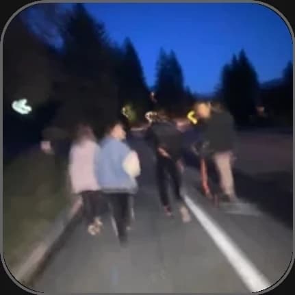 Online friend group thumbnail
