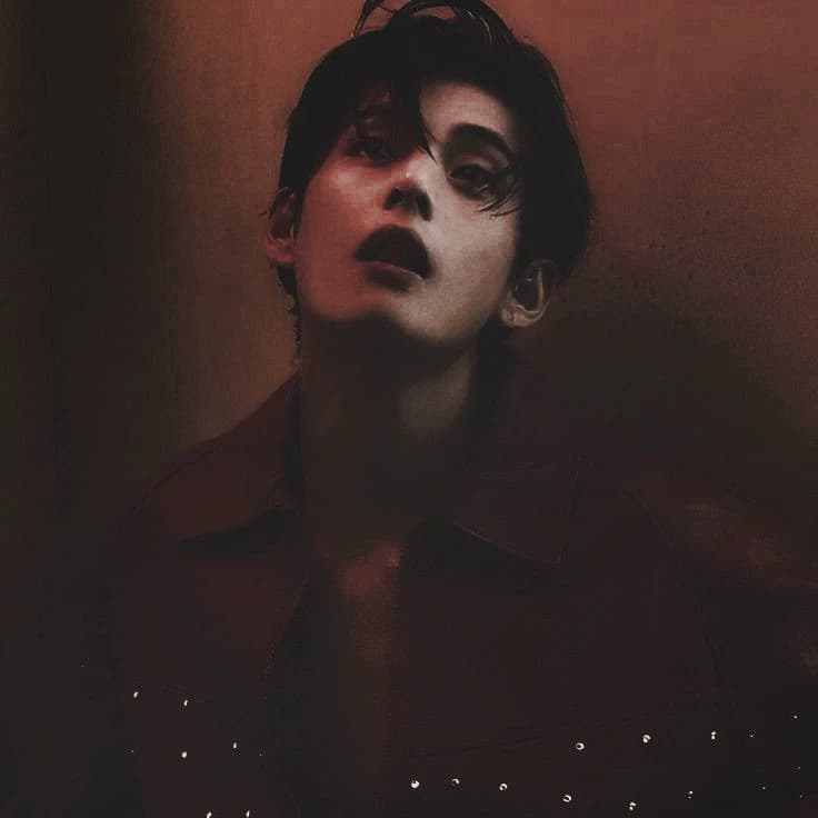 Kim Taehyung thumbnail