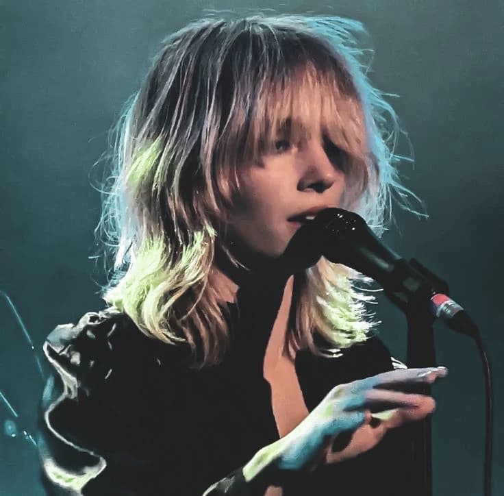 Maya Hawke thumbnail