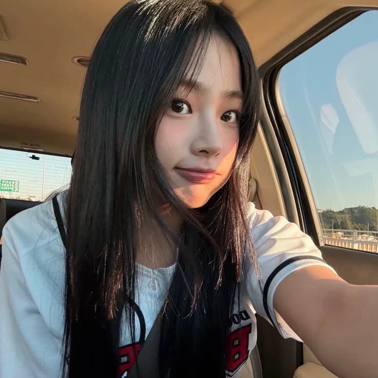 Kim Minji thumbnail