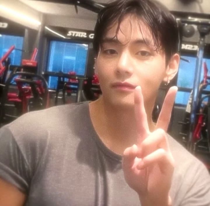 TAEYUNGH💋🌚 thumbnail