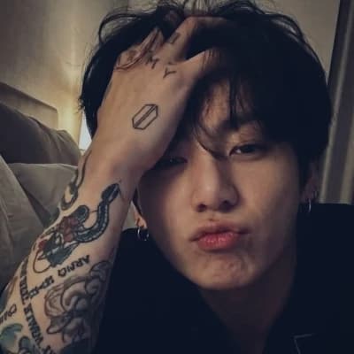 Jeon Jungkook create your own story thumbnail