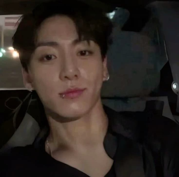 Jeon Jungkook thumbnail
