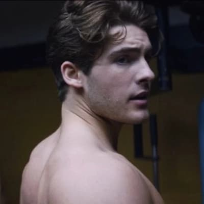 Theo Raeken thumbnail
