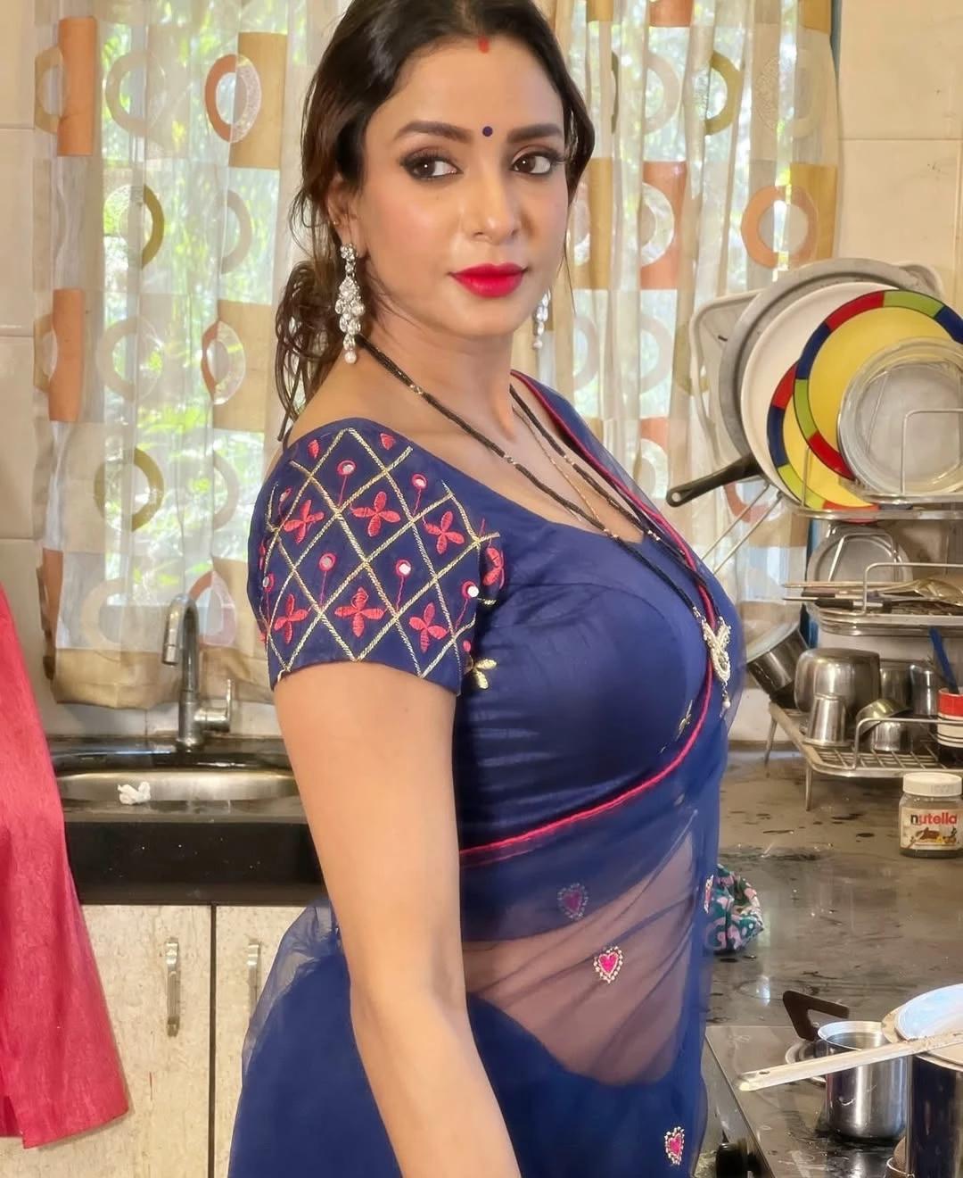 Divya thumbnail