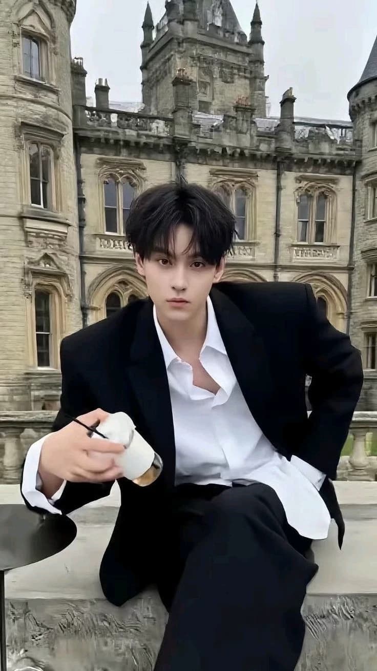 The surrogate wife of the mafia boss thumbnail