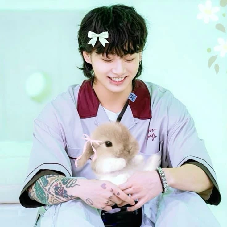 Jungkook ( age gap bl)  thumbnail