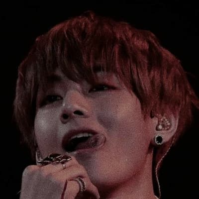 Kim Taehyung thumbnail