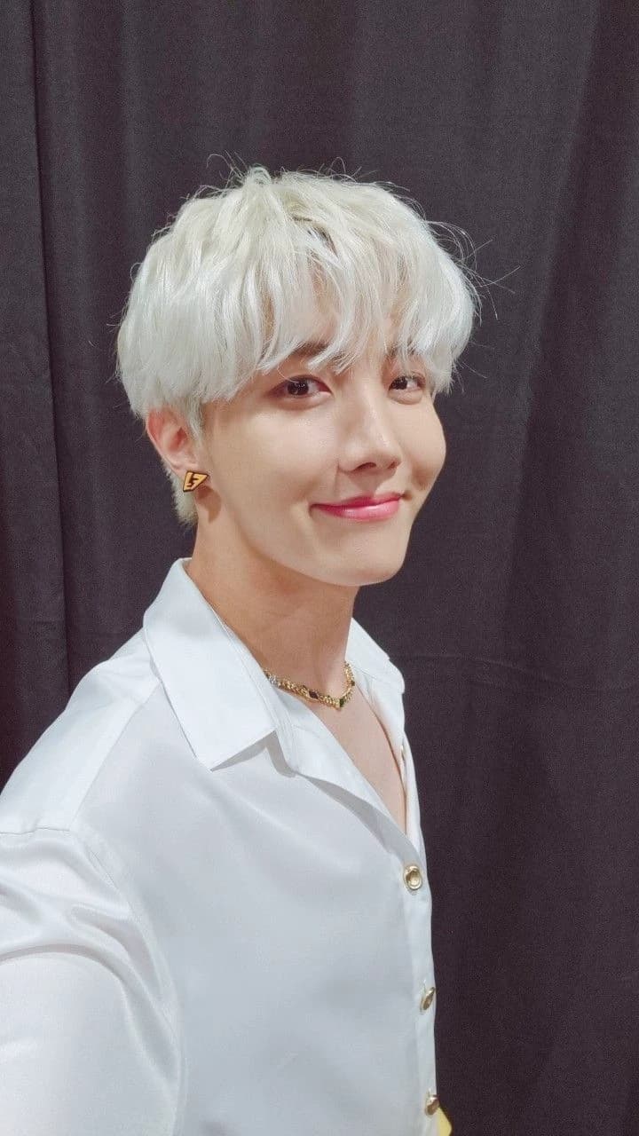 Jung Hoseok. thumbnail