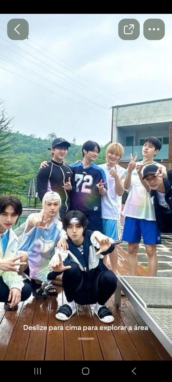 Stray kids thumbnail