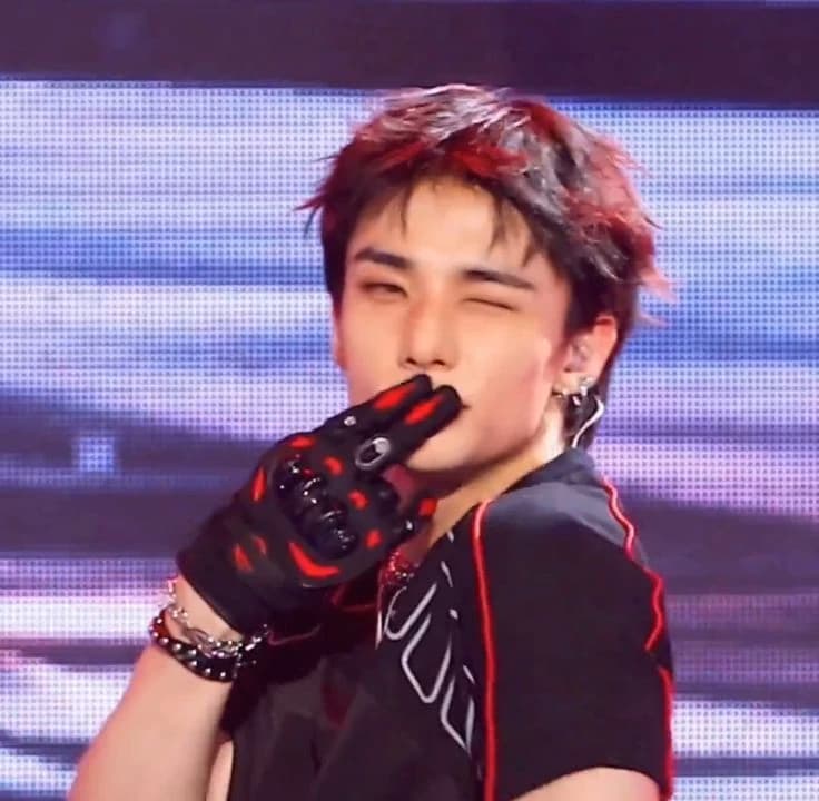 Hyunjin thumbnail