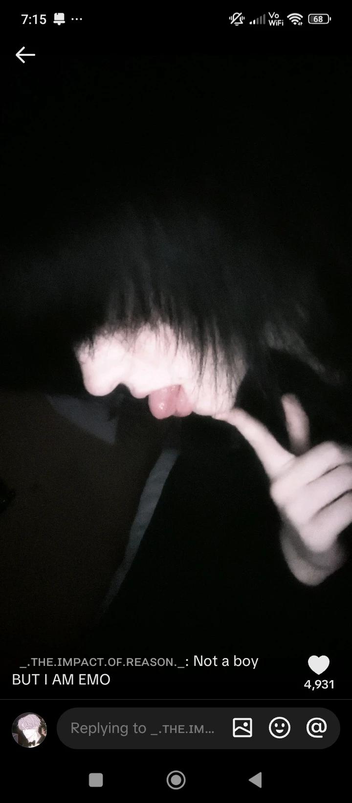 Alex thumbnail