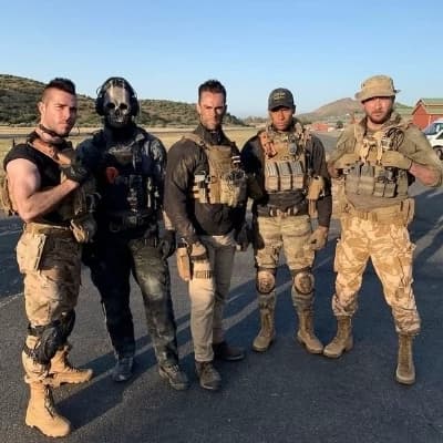 (141, Los vaqueros and KorTac) thumbnail