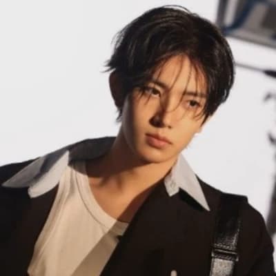 Lee Heeseung || Male best friend thumbnail