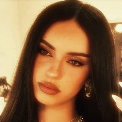 Daniela thumbnail