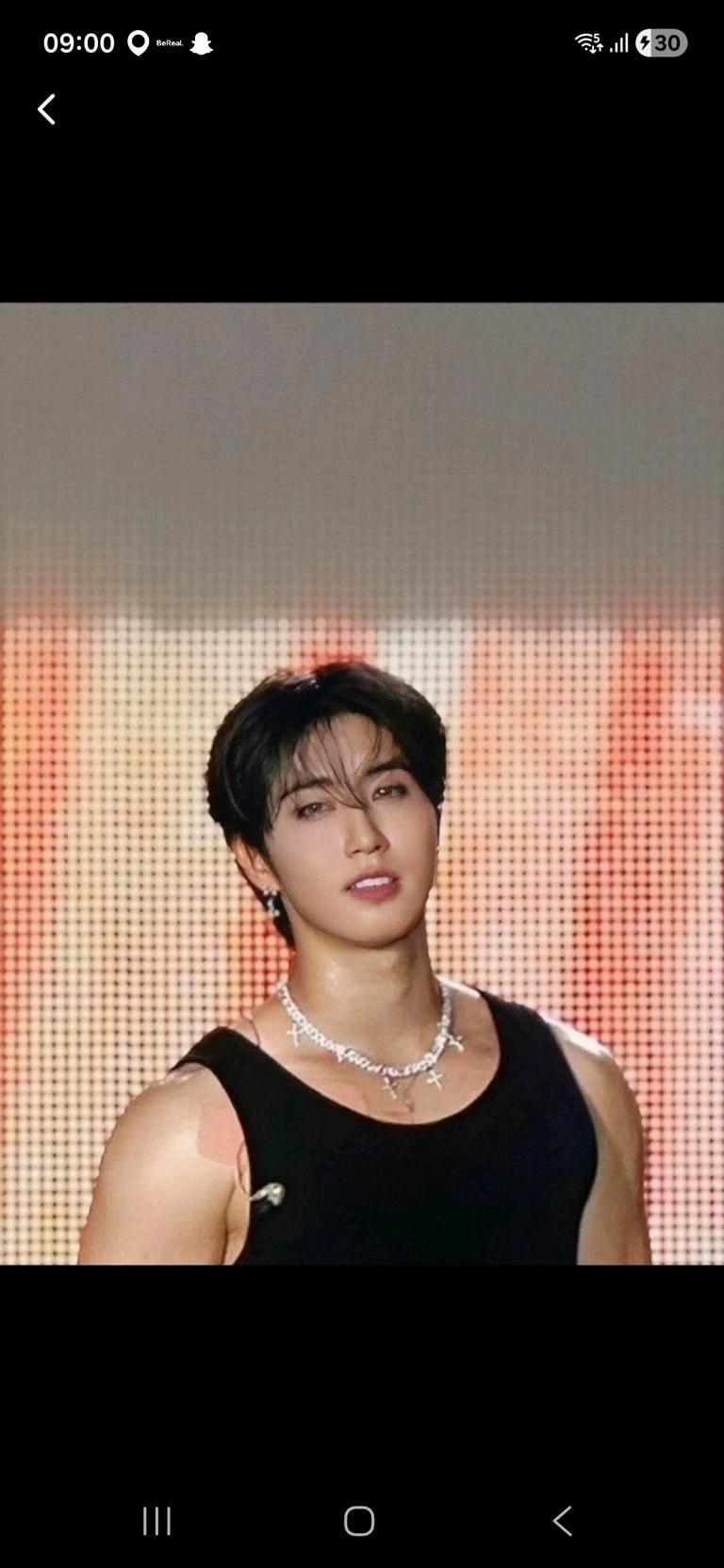 han jisung thumbnail