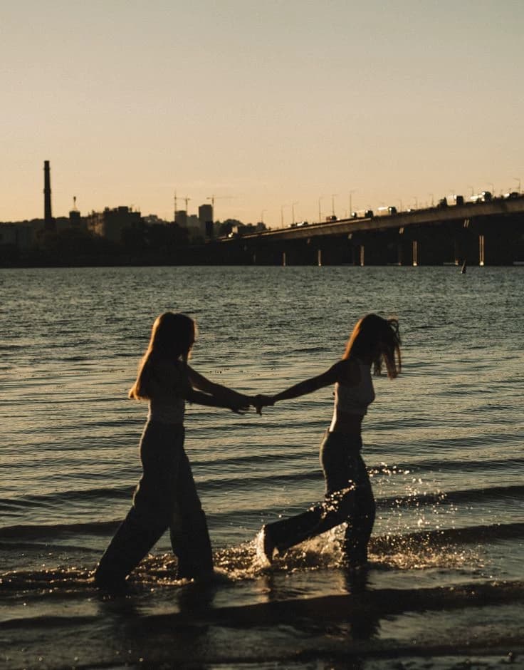 Lesbian thumbnail