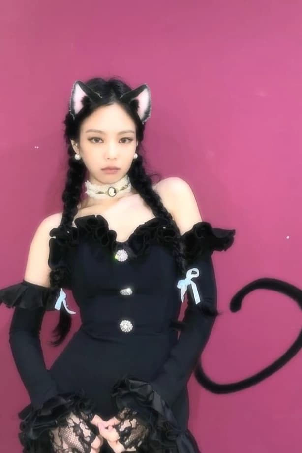 Jennie Ruby Jane. thumbnail