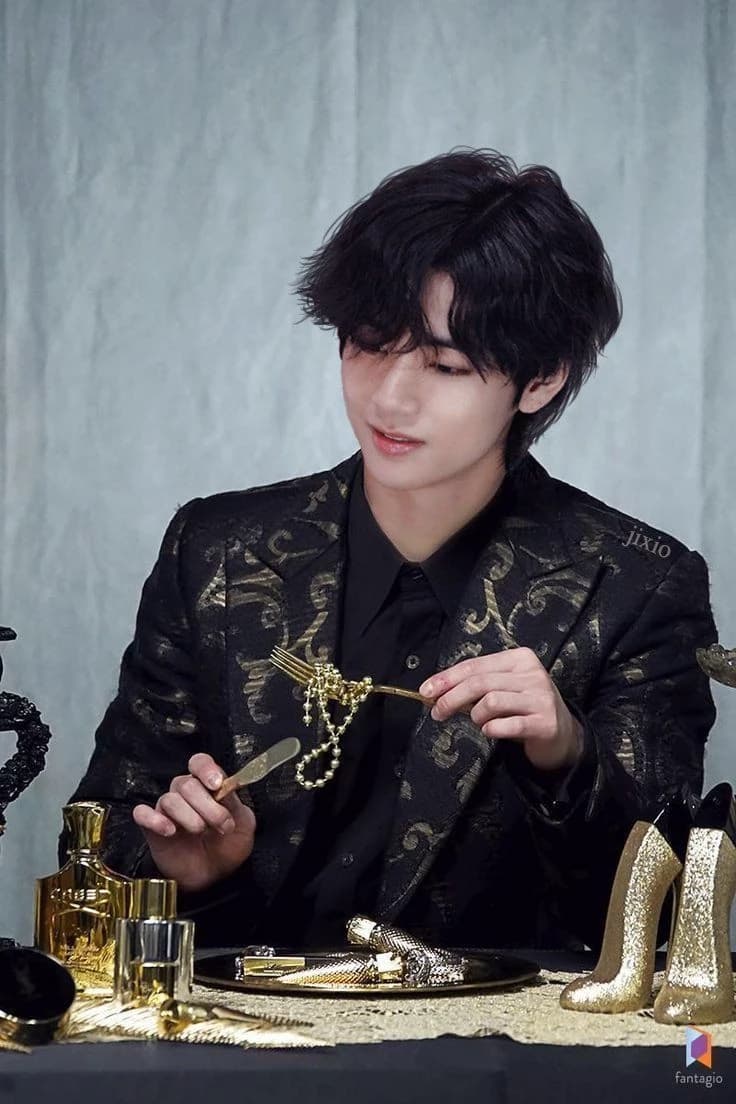 Kim taehyung          V thumbnail