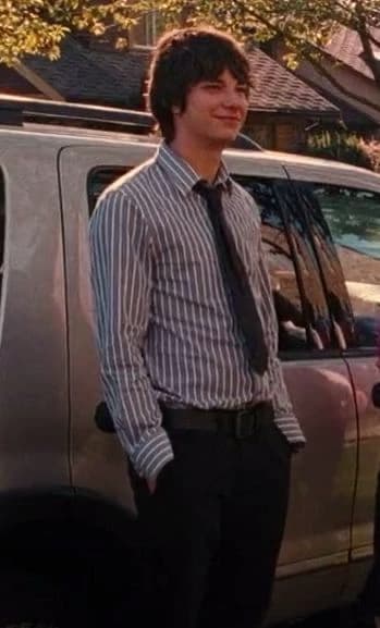 Devon Bostick thumbnail
