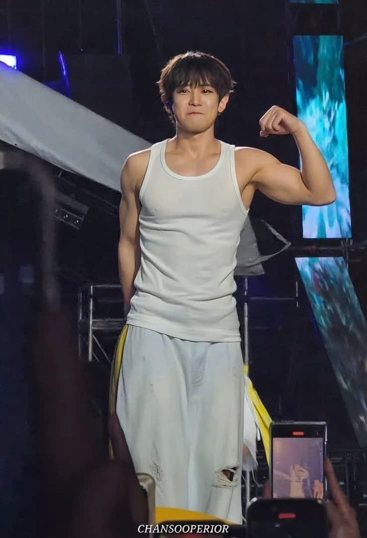 Park ChanYeol thumbnail