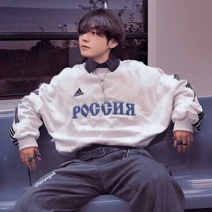 Kim Taehyung thumbnail