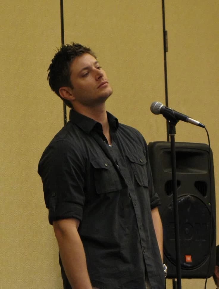 Dean Winchester thumbnail