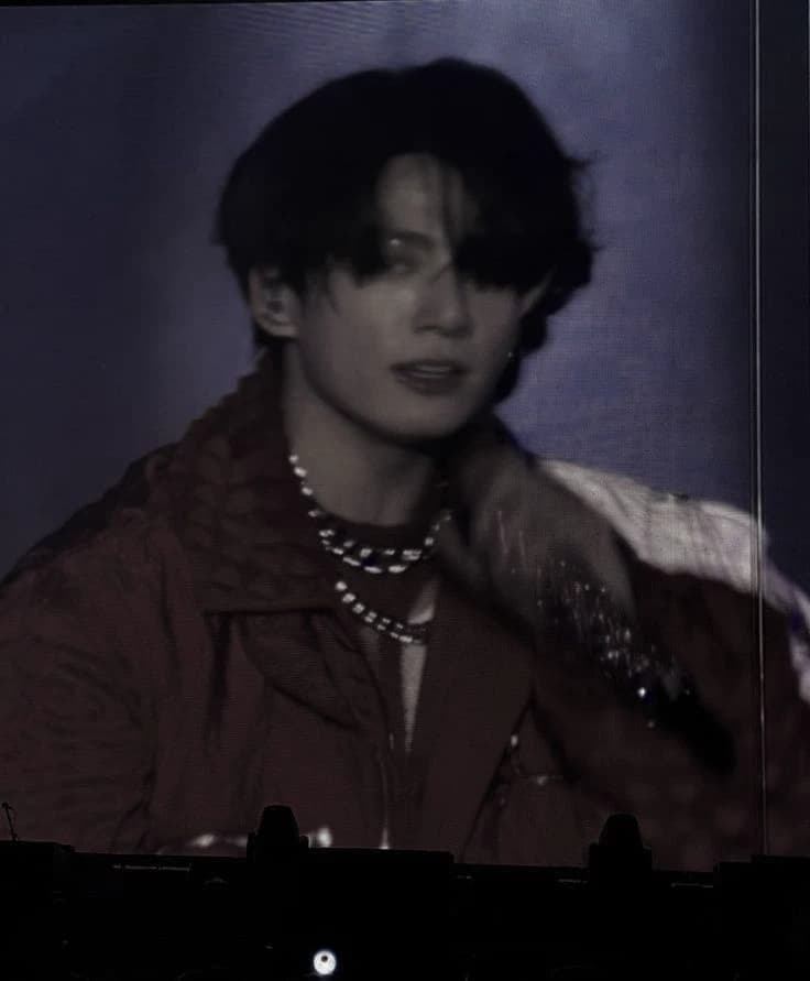 Jeon Jungkook (Idol) thumbnail