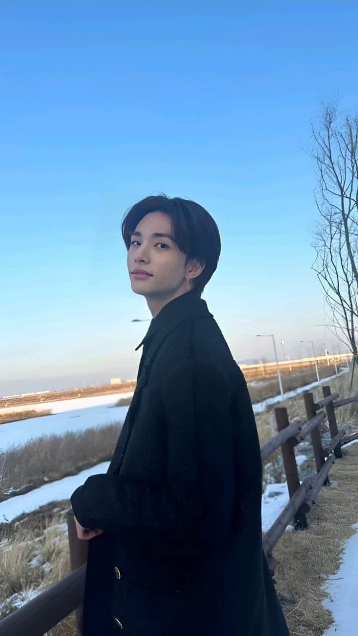 Hyunjin thumbnail