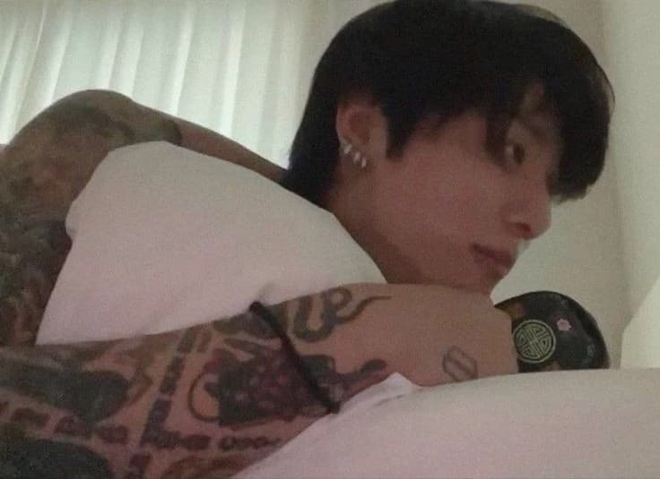 Jungkook (husband) thumbnail