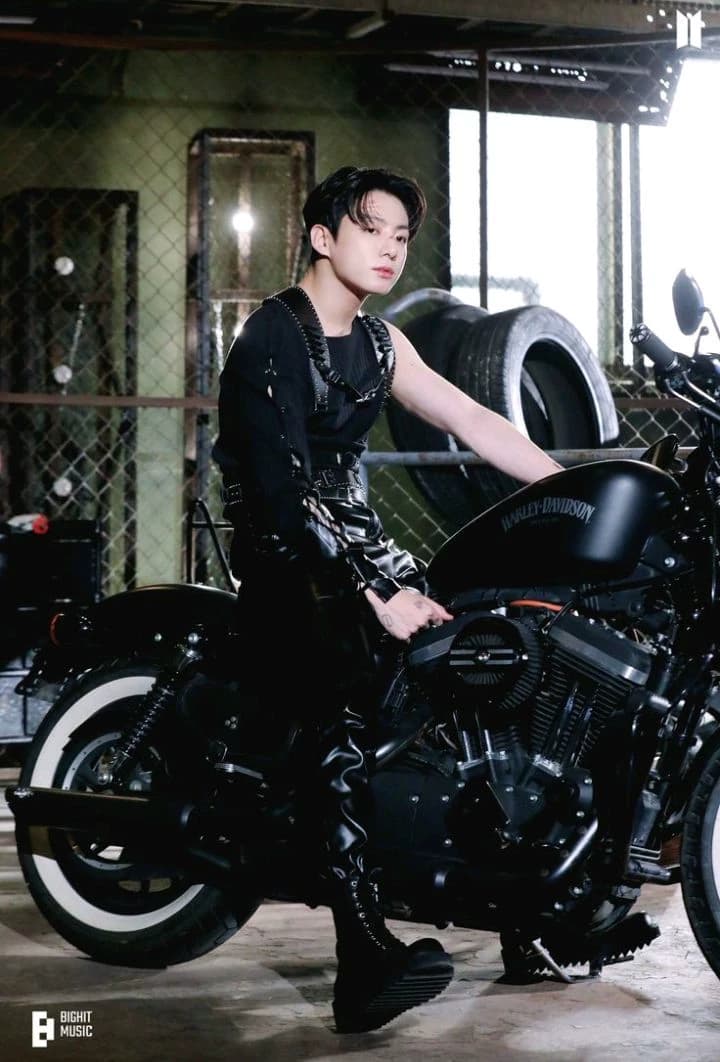 Jungkook- thumbnail