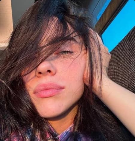 Billie Eilish  thumbnail