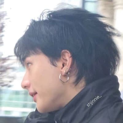Hyunjin thumbnail