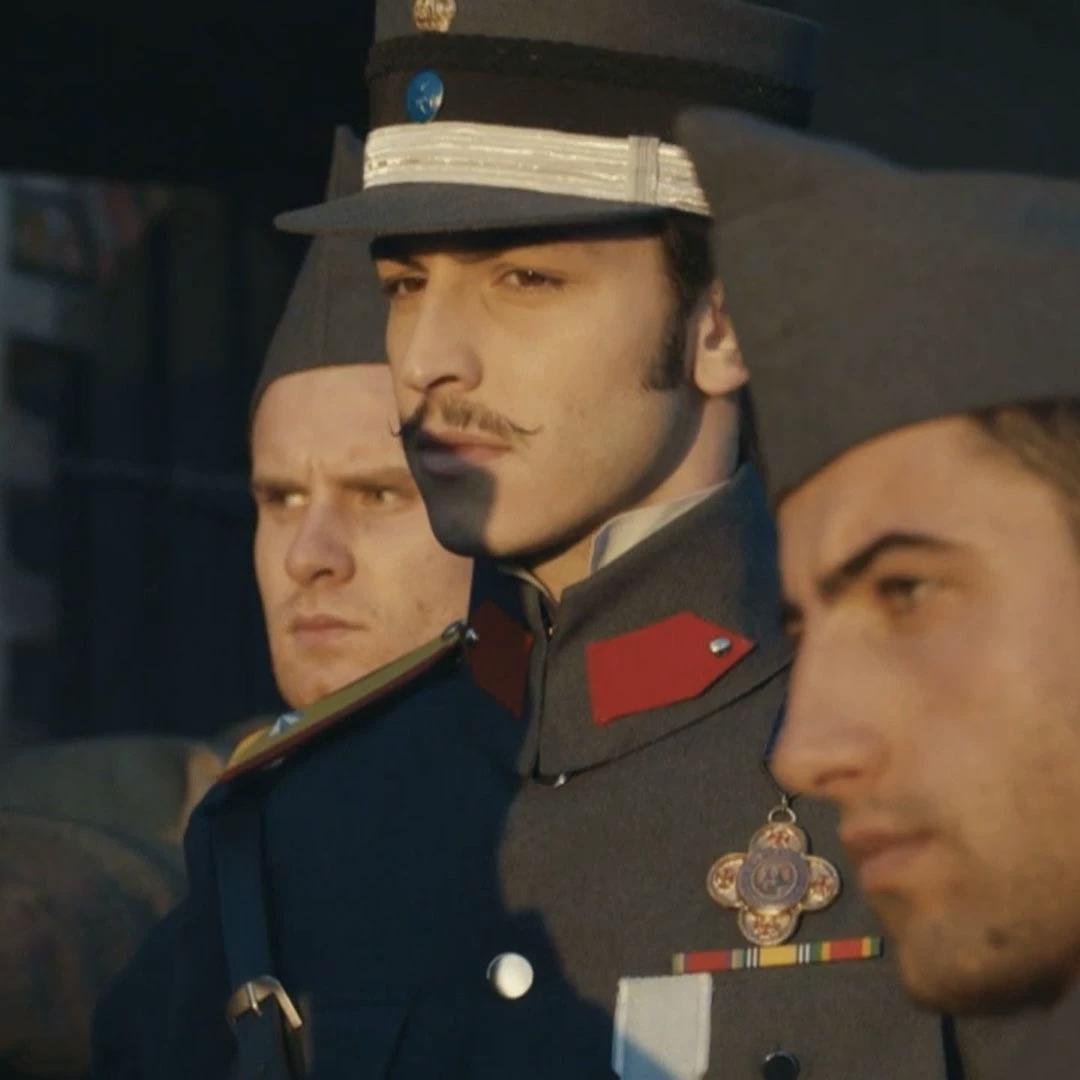 Lieutenant Leon thumbnail