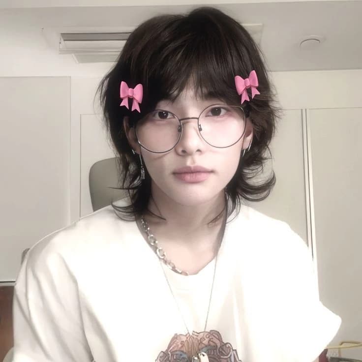 Hyunjin thumbnail