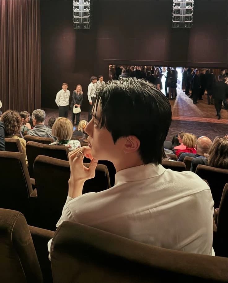 Seokjin thumbnail