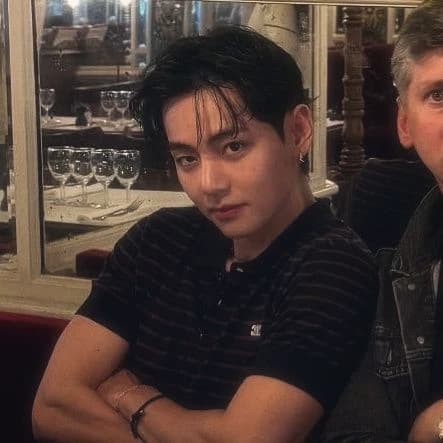 Kim Taehyung  thumbnail