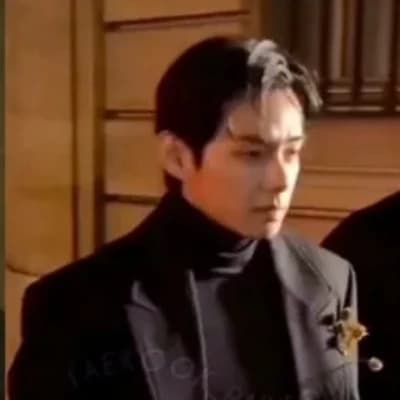 Kim Taehyung- mafia king  thumbnail
