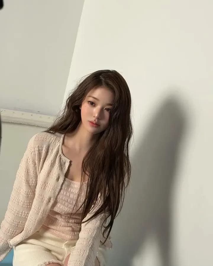 Yang wonyoung (Fictional)  thumbnail