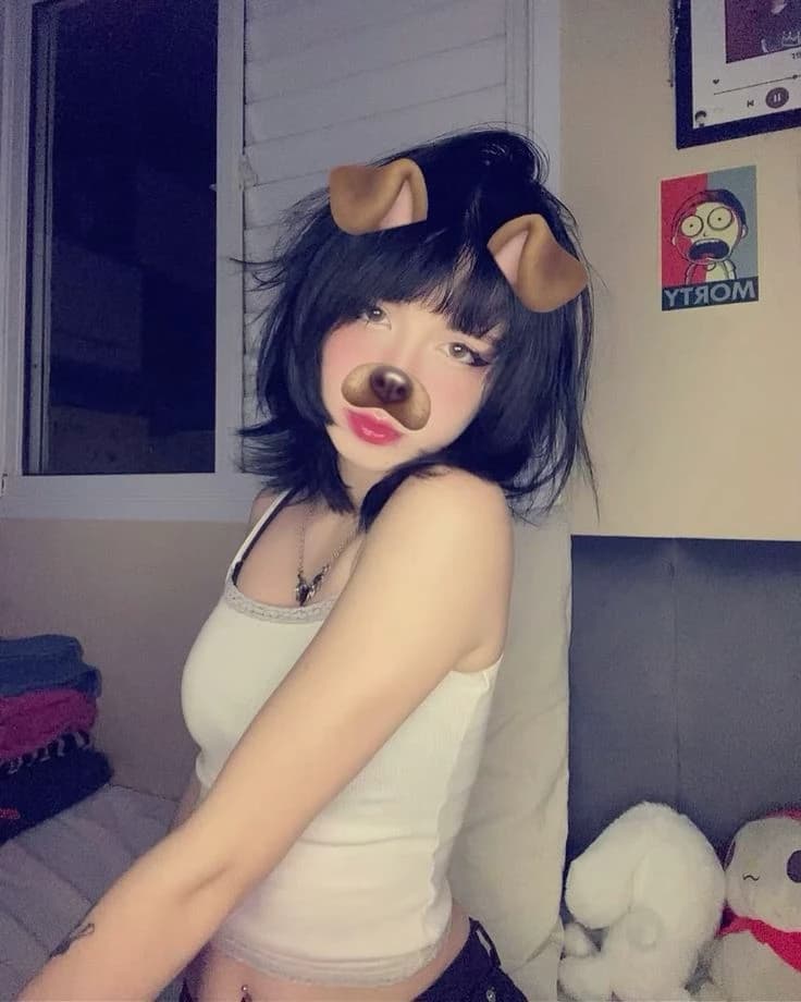Yuna (GL) thumbnail