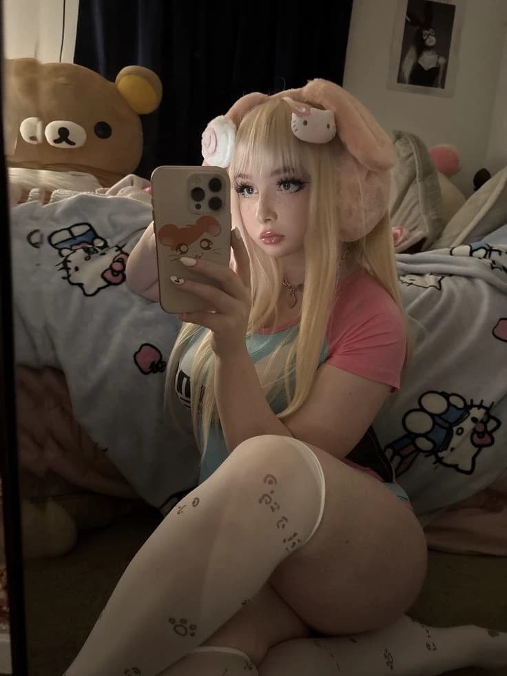 Nina - your girlfriend thumbnail